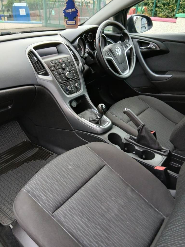 Vauxhall, ASTRA GTC, Hatchback, 2014, Manual, 1686 (cc), 3 doors