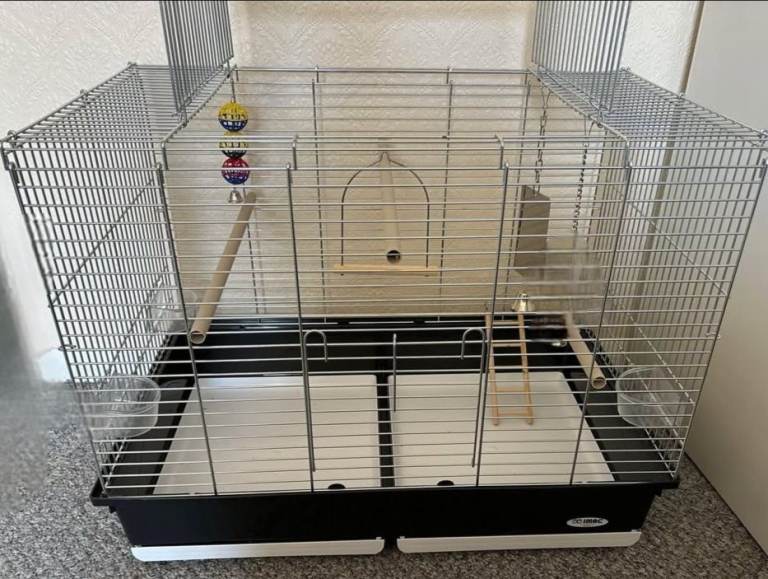Birds cage  / bird cage / parrot cage