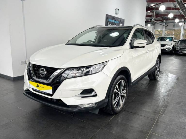 2019 Nissan Qashqai 1.3 DIG-T N-Connecta SUV 5dr Petrol Manual Euro 6 (s/s) (140 ps) F/S/H! HATCH...