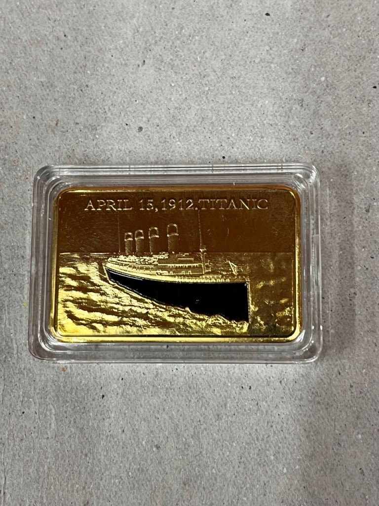 Titanic 1oz Gold Layered Commemorative Bar