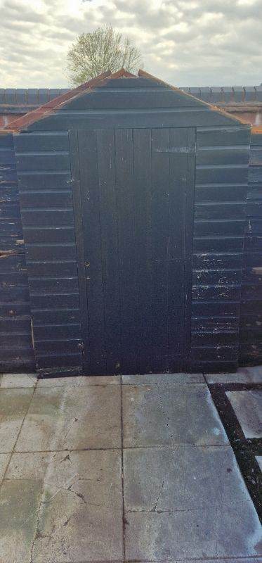 shed panel with door