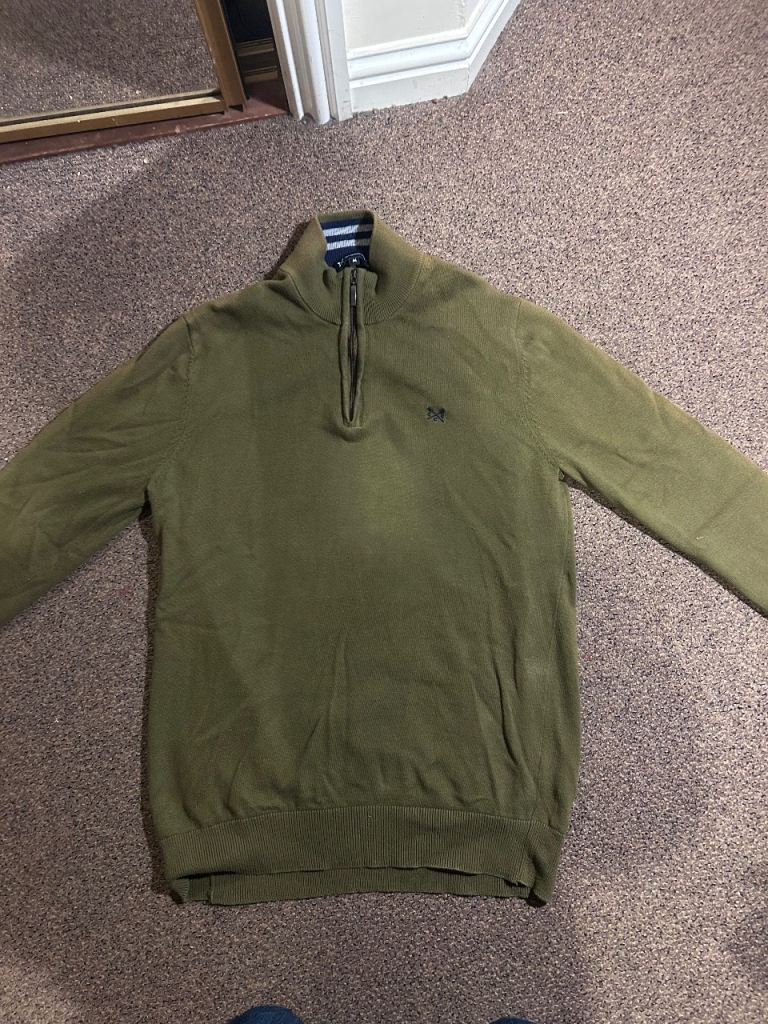 Crew Clothing Men's Classic Quarter-Zip Jumper. Forest Green 