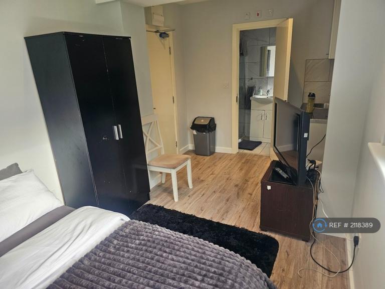 Studio flat in Star Lane, Orpington, BR5 (#2118389)