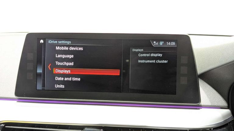 2017 BMW 5 Series 530d xDrive SE 4dr Auto SALOON DIESEL Automatic