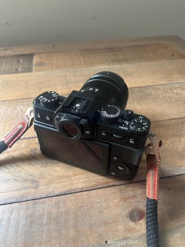 Fujifilm X-T20 + Fujinon XF18-55mm lens | in Gloucester Road