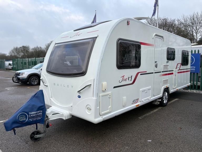  BAILEY JIVE 570/6 - 6 BERTH CARAVAN, FIXED BUNK BEDS + MOTORMOVER 