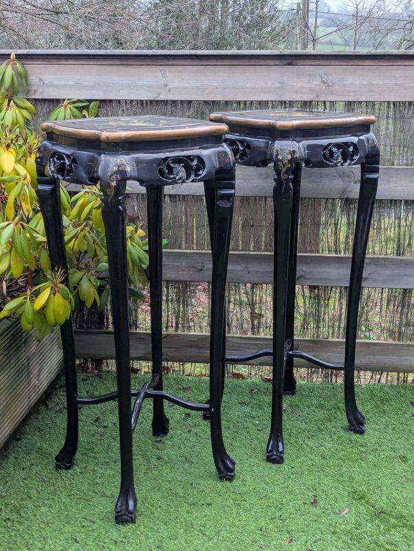 Pair of oriental pedestals, plant stands