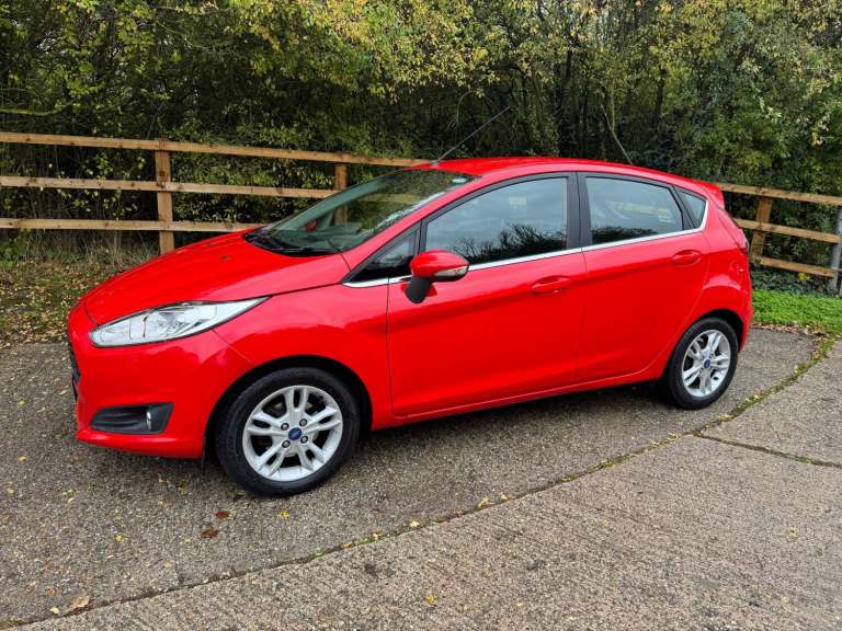 2015 Ford Fiesta 1.0 EcoBoost Zetec 5dr 57,000 Miles  HATCHBACK Petrol Manual