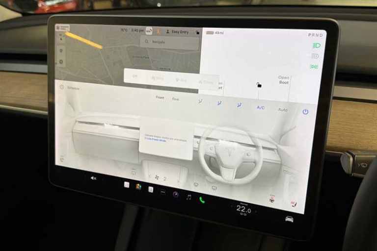 2021 Tesla Model 3 Long Range AWD 4dr Auto SALOON ELECTRIC Automatic