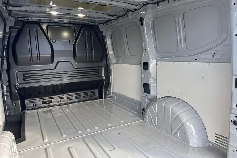 2025 Volkswagen Transporter 160kW 65kWh Commerce Pro Van Auto Van Automatic