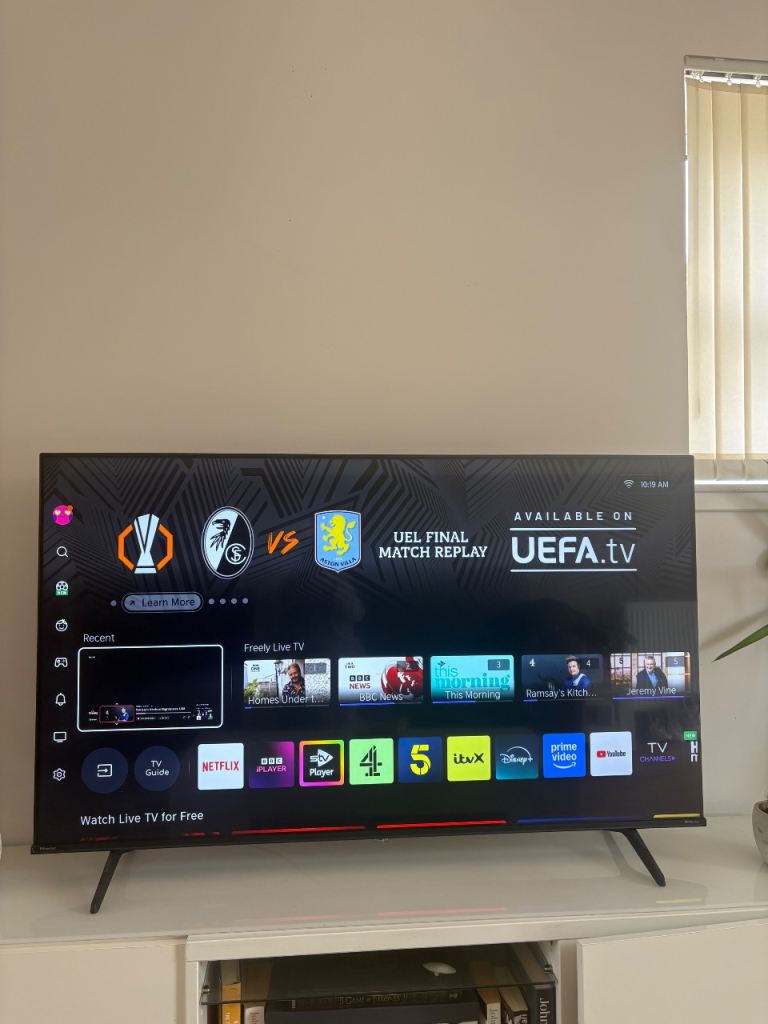 55-inch Hisense Smart TV, Excellent Condition