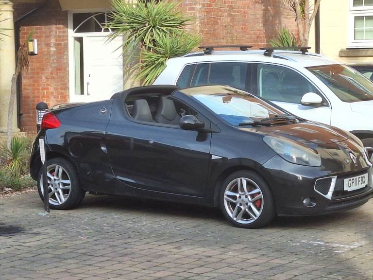 Renault, WIND, Convertible, 2011, Manual, 1149 (cc), 2 doors