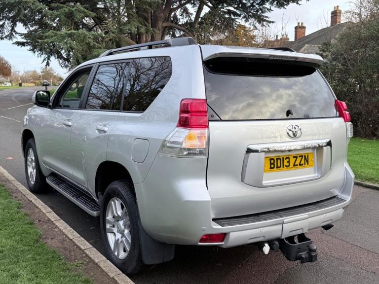 2013 Toyota Land Cruiser 3.0 D-4D LC4 5dr Auto [190] ESTATE DIESEL Automatic