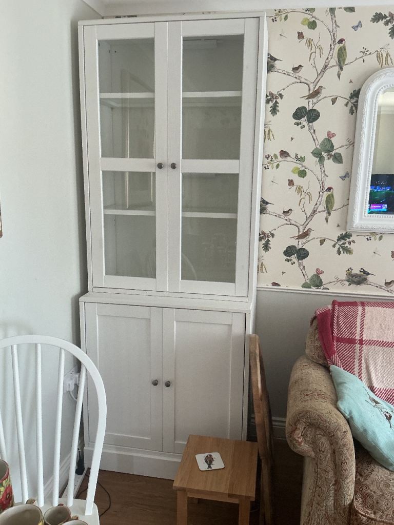 Unit for living room or kitchen, storage or display, in two parts easy transportation. 