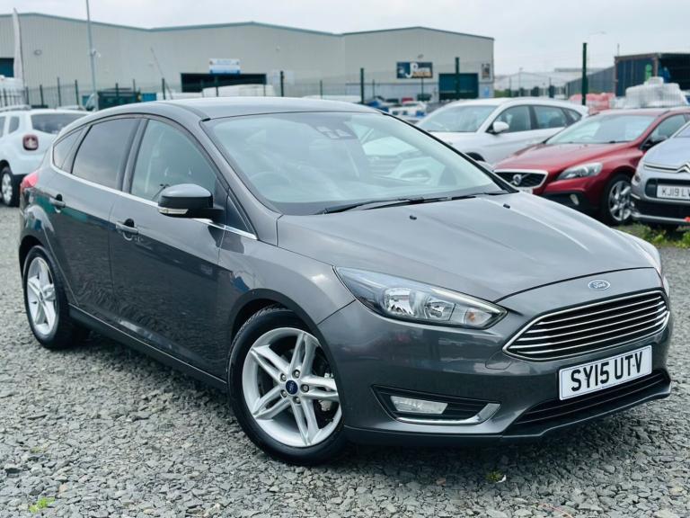 FORD FOCUS 1.0 T EcoBoost Titanium 2015