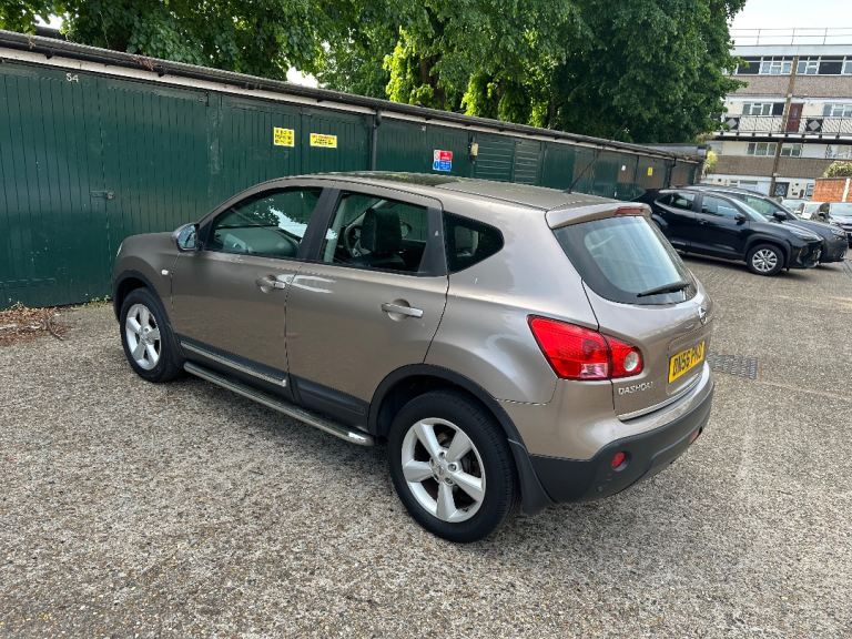 Nissan QASHQAI 4WD 2.0 PETROL 
