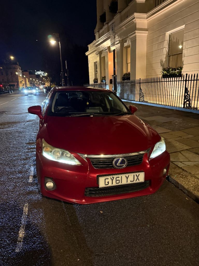 Lexus, CT, Hatchback, 2011, Semi-Auto, 1798 (cc), 5 doors