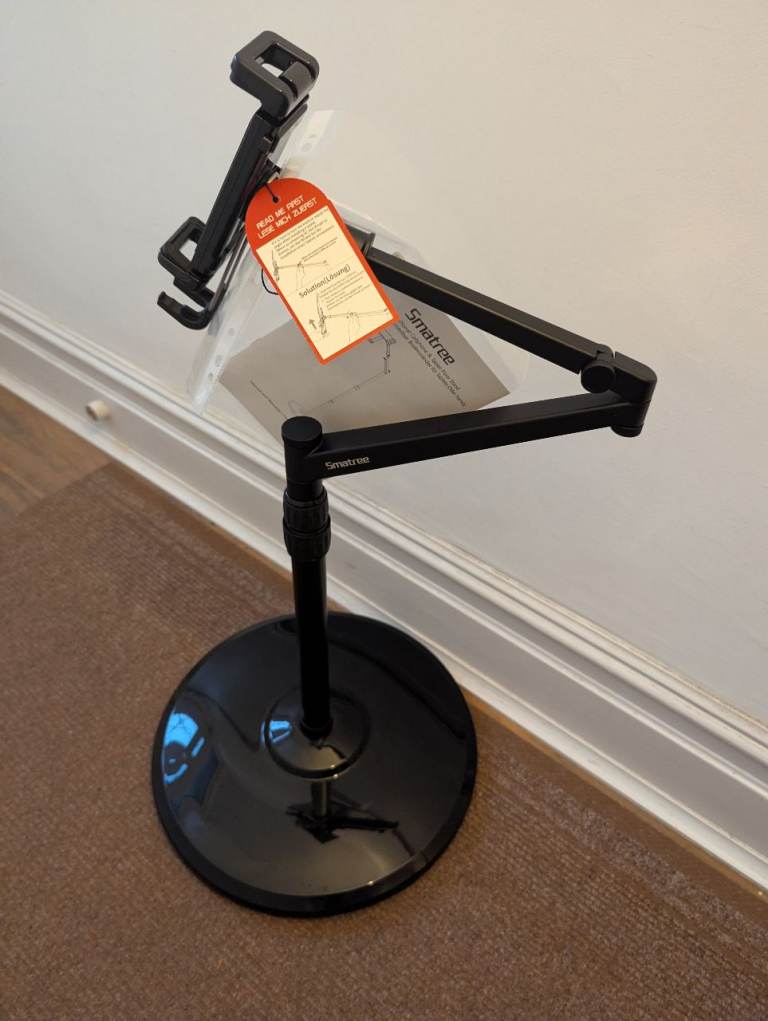Smatree floor stand for phone and tablet 