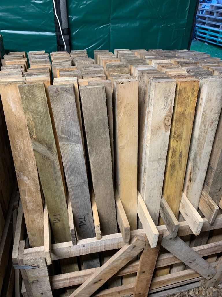 50p each 1m pallet beams
