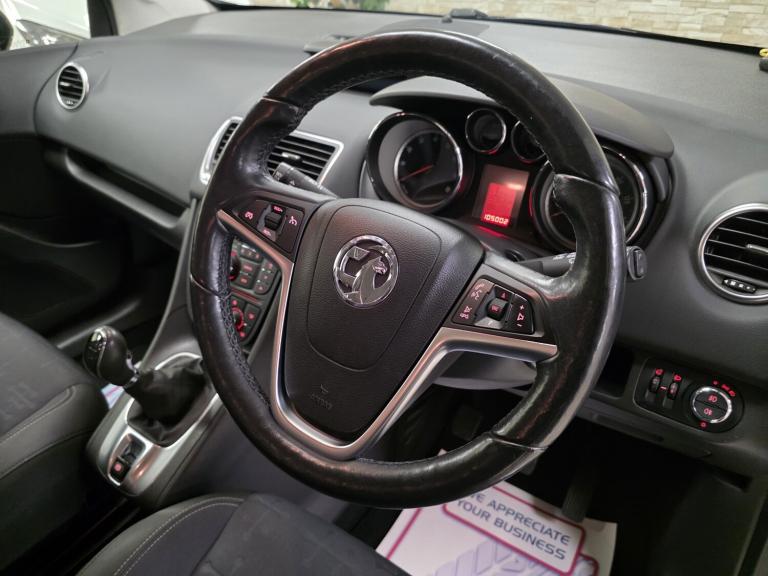 VAUXHALL MERIVA 1.4 i Tech Line Black Manual WARRANTY 12 MONTHS MOT