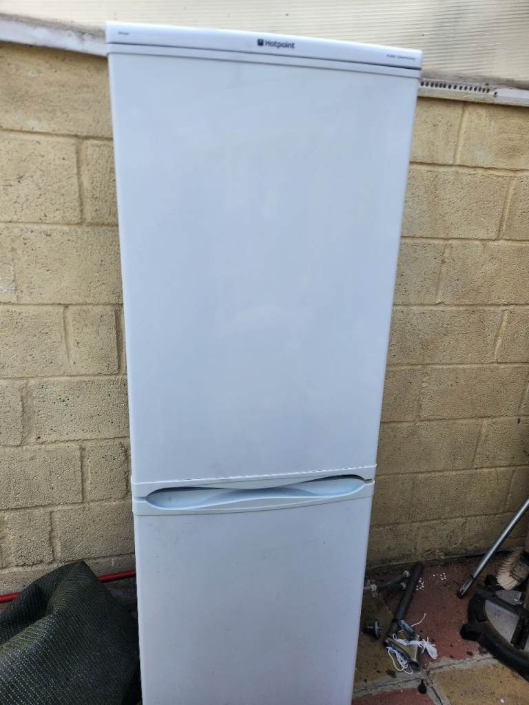 Hotpoint fridge freezer in good Condition 