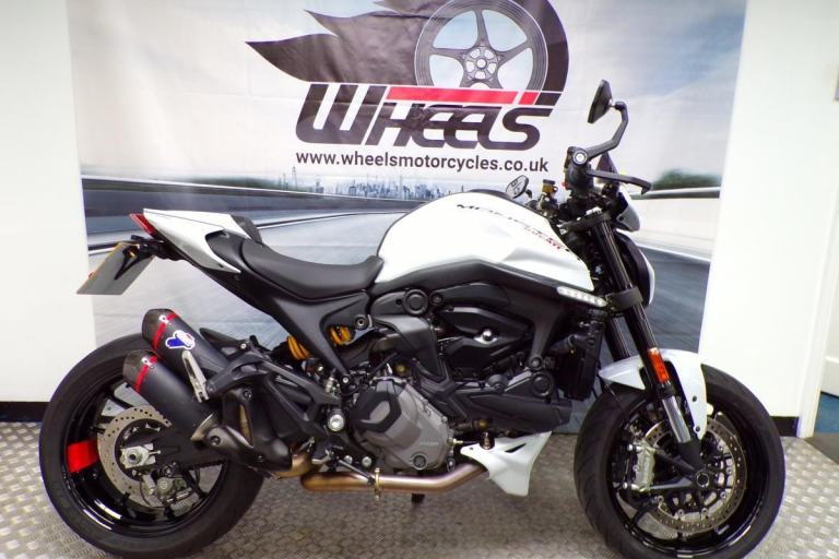 2024 DUCATI MONSTER 937 WITH ONLY 3316 MILES AND TERMIGNONI EXHAUST FITTED