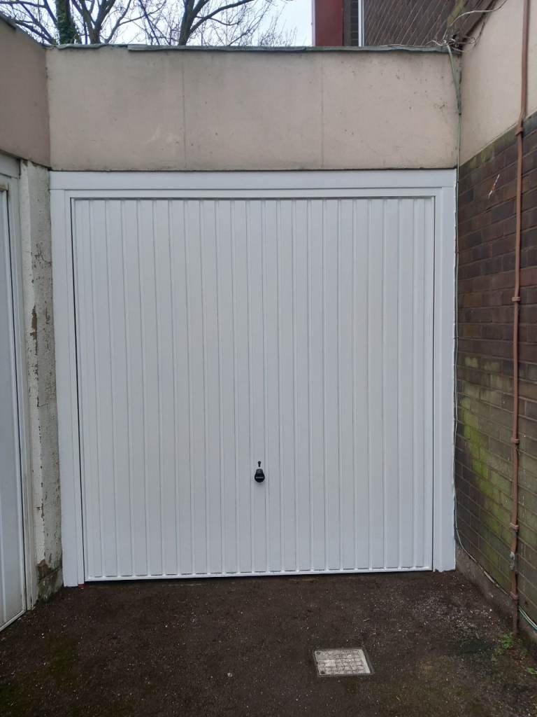 Garage to Rent – East Finchley (5 mins from Tube)