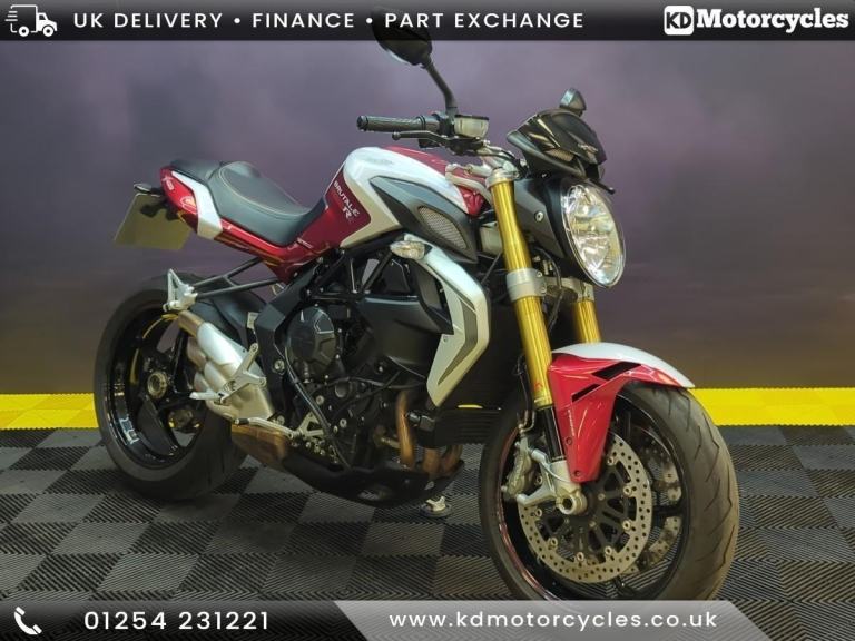 MV Agusta Brutale 800 RR 2016 66 Plate