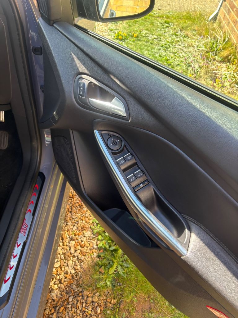 Ford, FOCUS, Hatchback, 2017, Manual, 1999 (cc), 5 doors