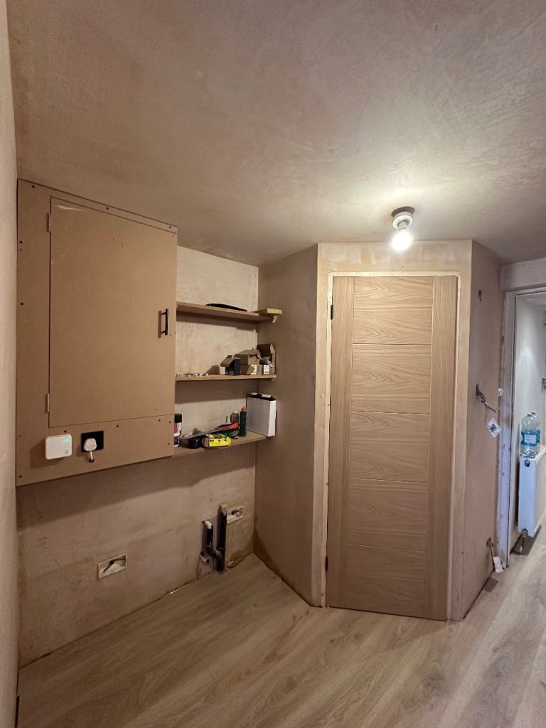 Carpenter | wall panelling | Doors fitter | Wood Flooring | 