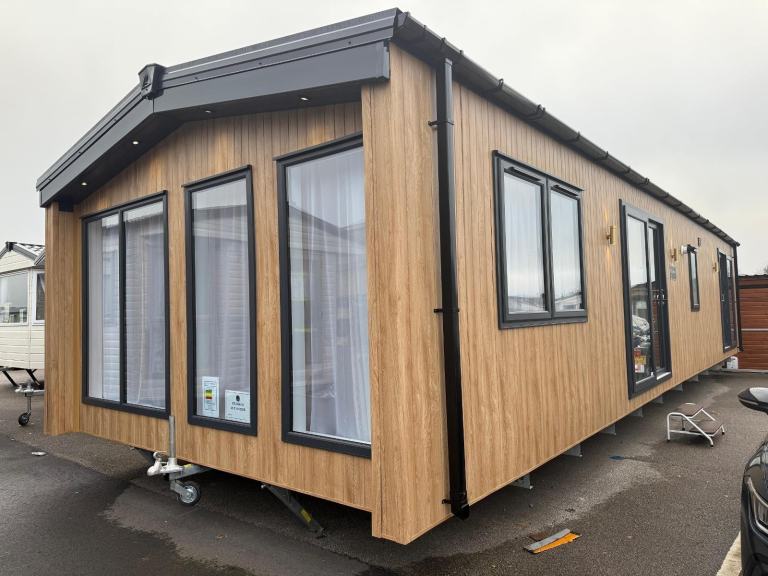 BELGRAVIA LODGE 42X14FT • BS3632 RESIDENTIAL • OPEN PLAN LOUNGE & KITCHEN