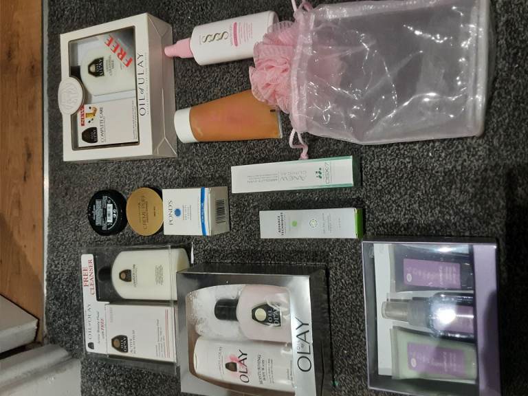 Ladies pamper job lot