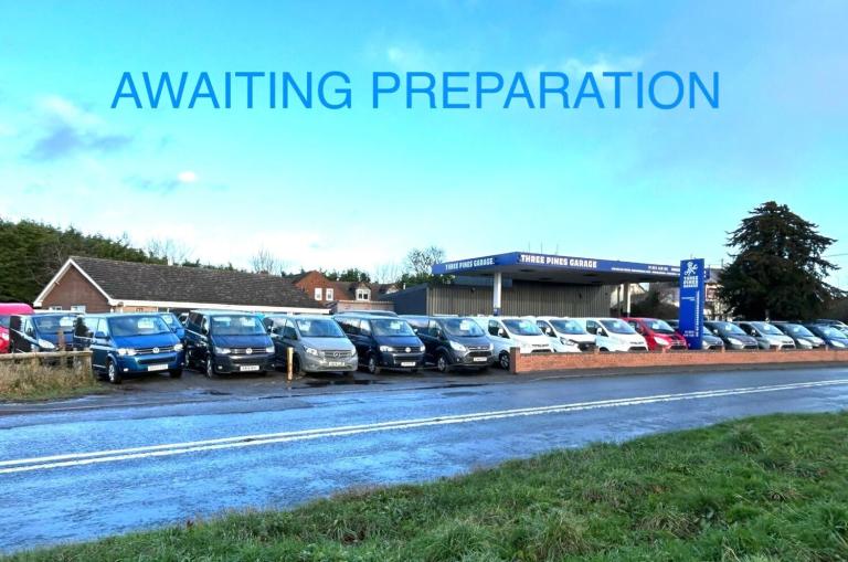 Volkswagen Transporter 2.0 TDI 140PS Trendline Crew Cab Ideal Camper Base No Vat