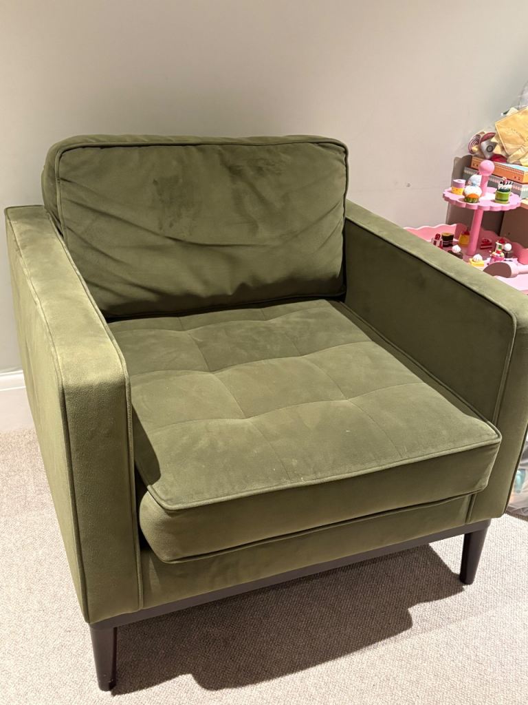 Swyft Model 2 3-seater and armchair