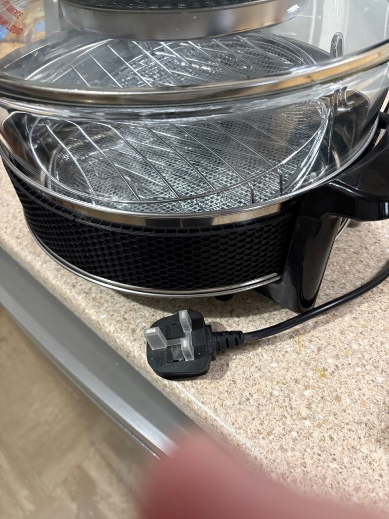 Tower Halogen Oven - Black, Good Condition