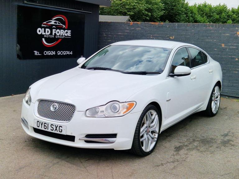 2011 Jaguar XF 3.0d V6 Luxury 4dr Auto SALOON DIESEL Automatic