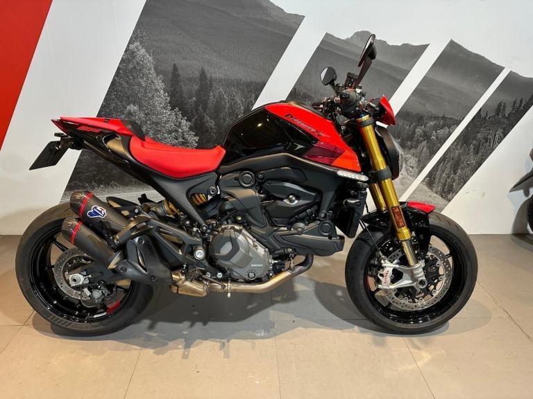 Ducati Monster SP 2024 with only 1445 miles + Extra's 