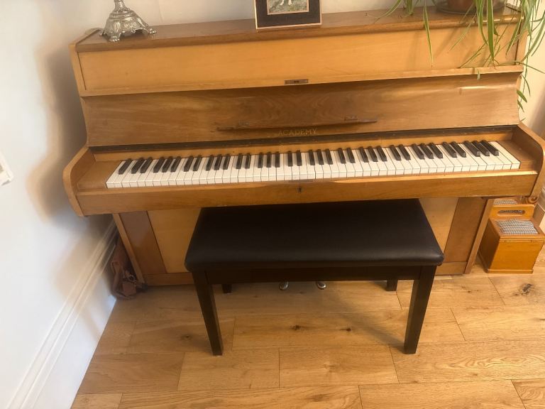 Free Piano