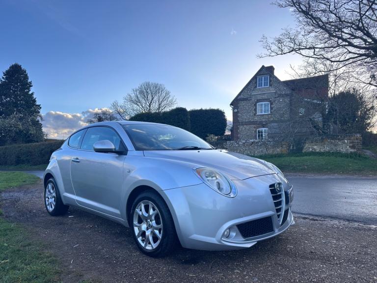 2009 Alfa Romeo MiTo 1.4 16V Lusso 3dr HATCHBACK Petrol Manual