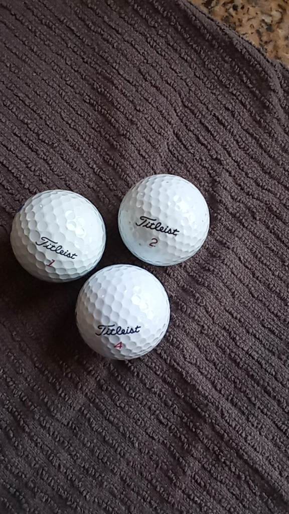 30 Titliest Golf Balls 