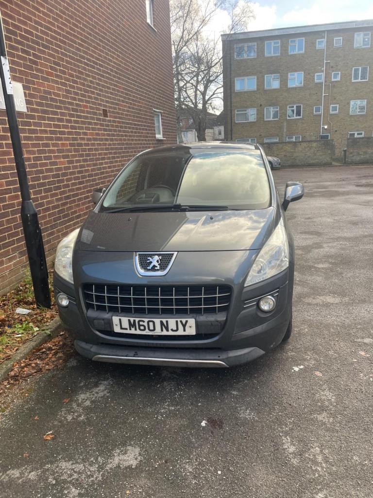 Peugeot, 3008, Hatchback, 2010, Manual, 1598 (cc), 5 doors