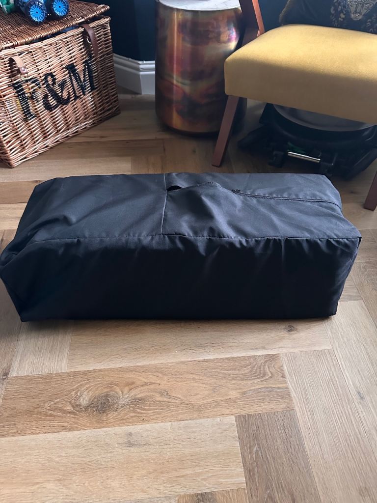 Joie Allura Travel Cot with Bassinet
