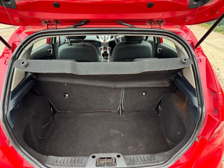 2012 FORD FIRSTA 1.4 petrol Automatic ULEZ FREE/audi a3/poli/yaris/auto