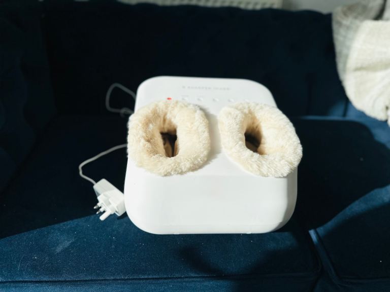 Sharper Image Shiatsu Relax Luxe Foot Massager – Excellent Condition