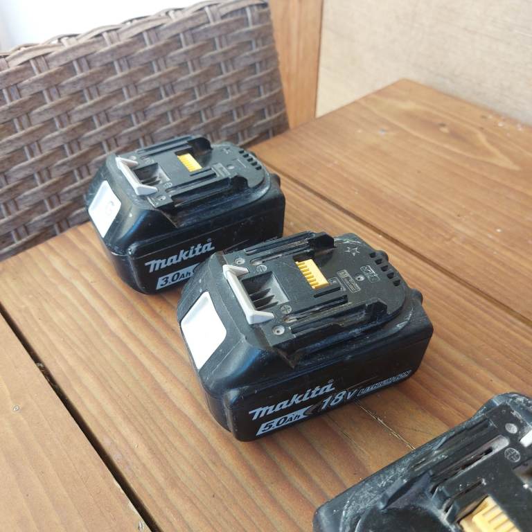 Makita 18V 3.0Ah Li-ion Batteries - Good Condition
