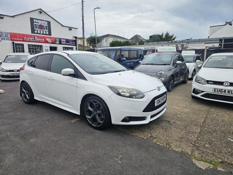 FORD FOCUS 2.0 T EcoBoost ST-2 2013