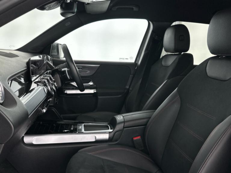 2024 Mercedes-Benz GLB GLB 200 AMG Line Executive 5dr 7G-Tronic ESTATE PETROL Automatic