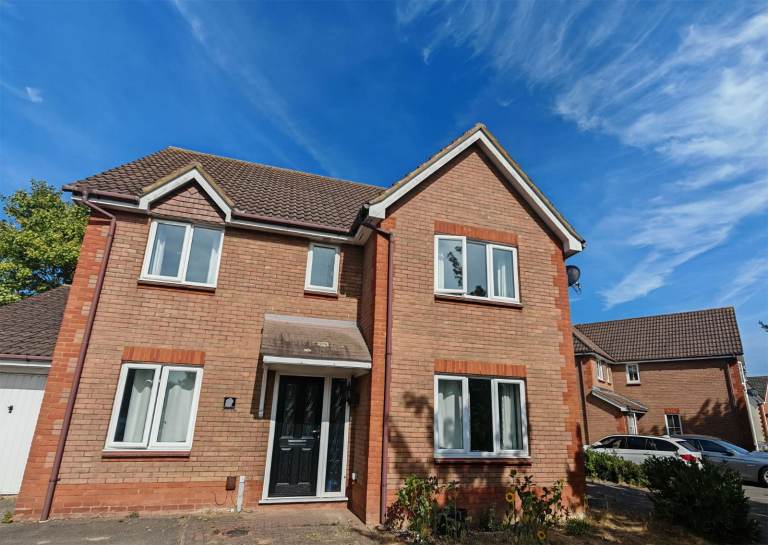 Ensuite and Double Rooms - Grange farm, Kesgrave
