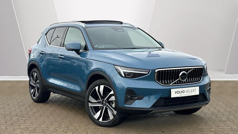 2025 Volvo XC40 2.0 B3P Ultra Dark 5dr Auto ESTATE PETROL Automatic