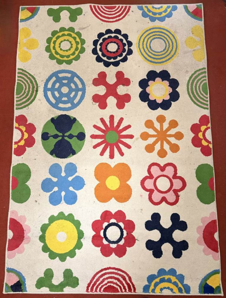 *RARE / VINTAGE* - IKEA Lusy Blom Rug Carpet (133x195cm)